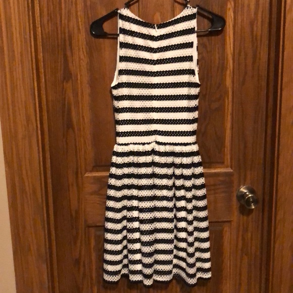 Love...ady Dress - Picture 2 of 3